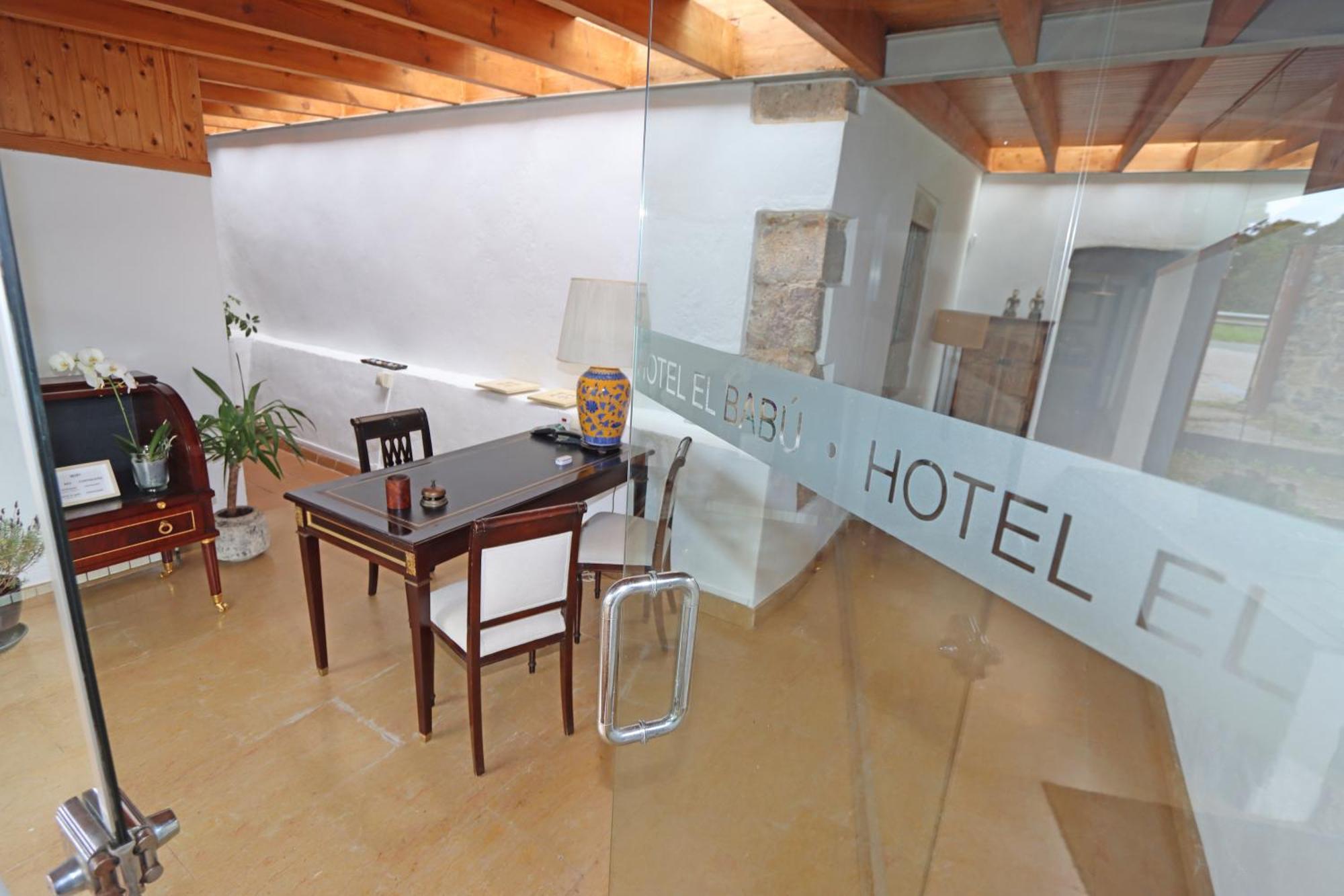 Hotel El Babu Caravia Buitenkant foto